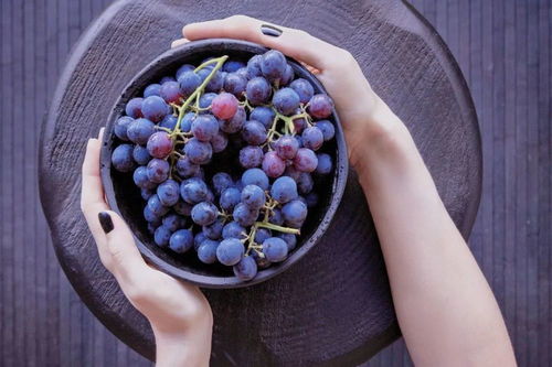 提子和葡萄的营养区别 女性吃提子好还是葡萄好